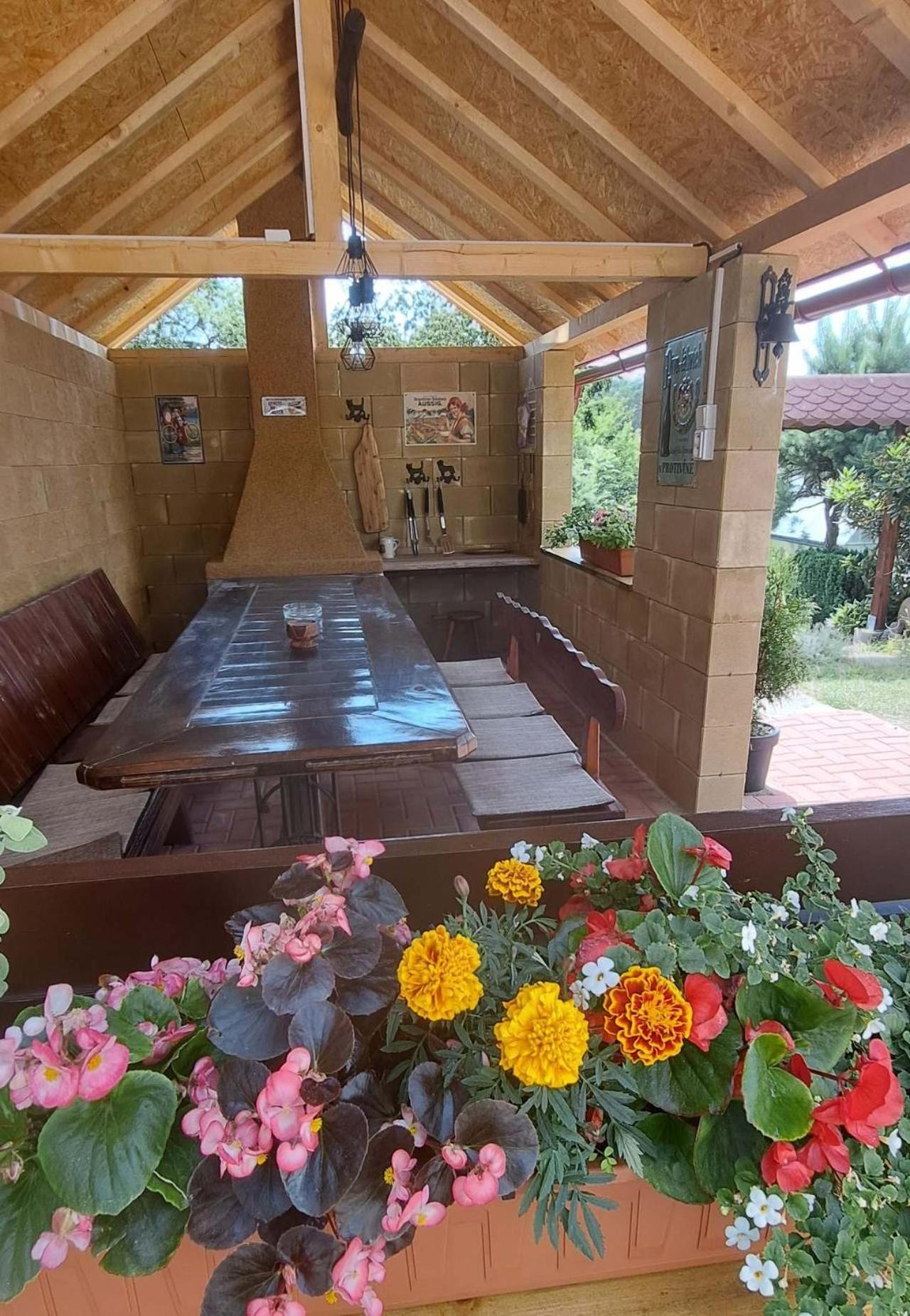 Holiday home Medium Krasna Lipa